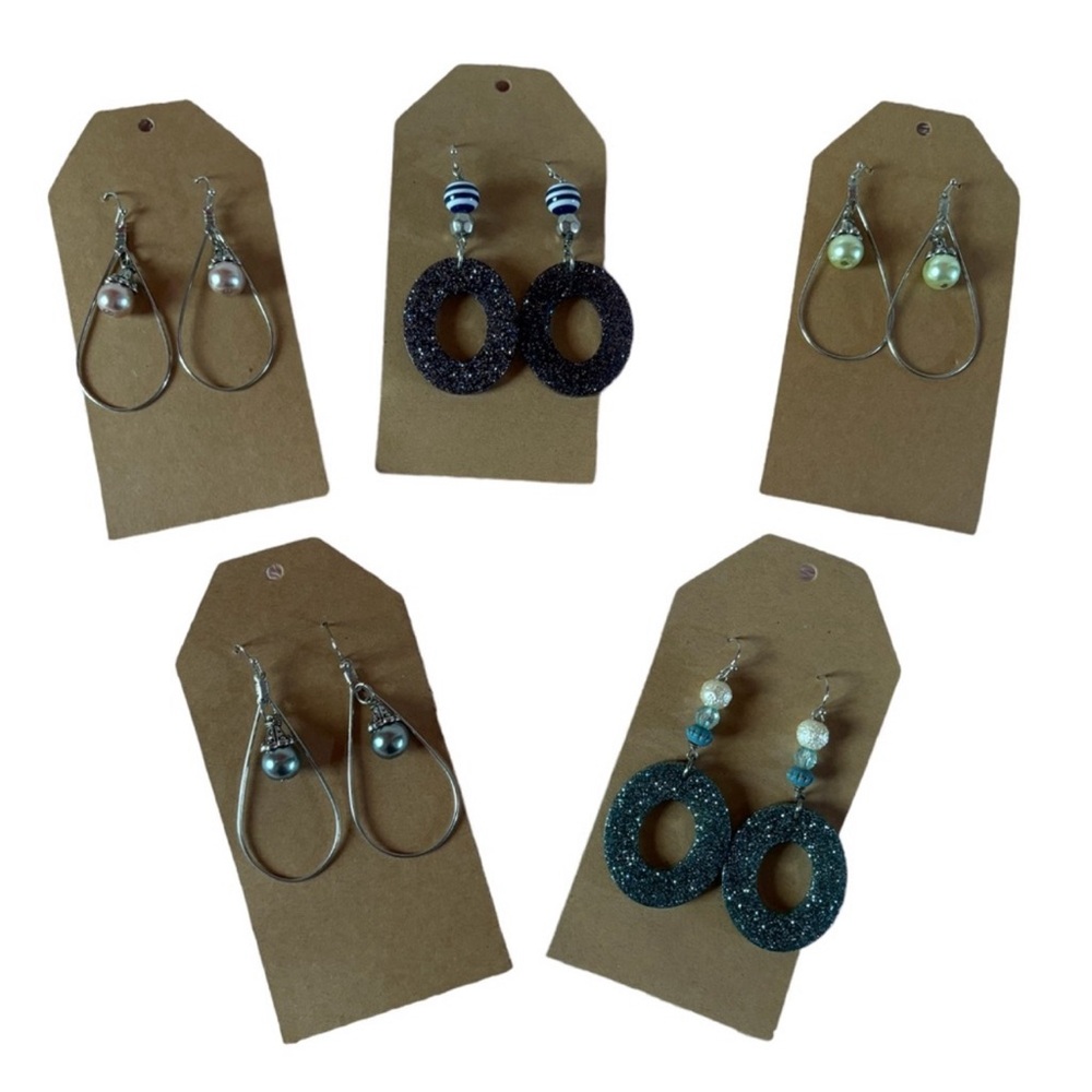earrings - Picture 2 of 4